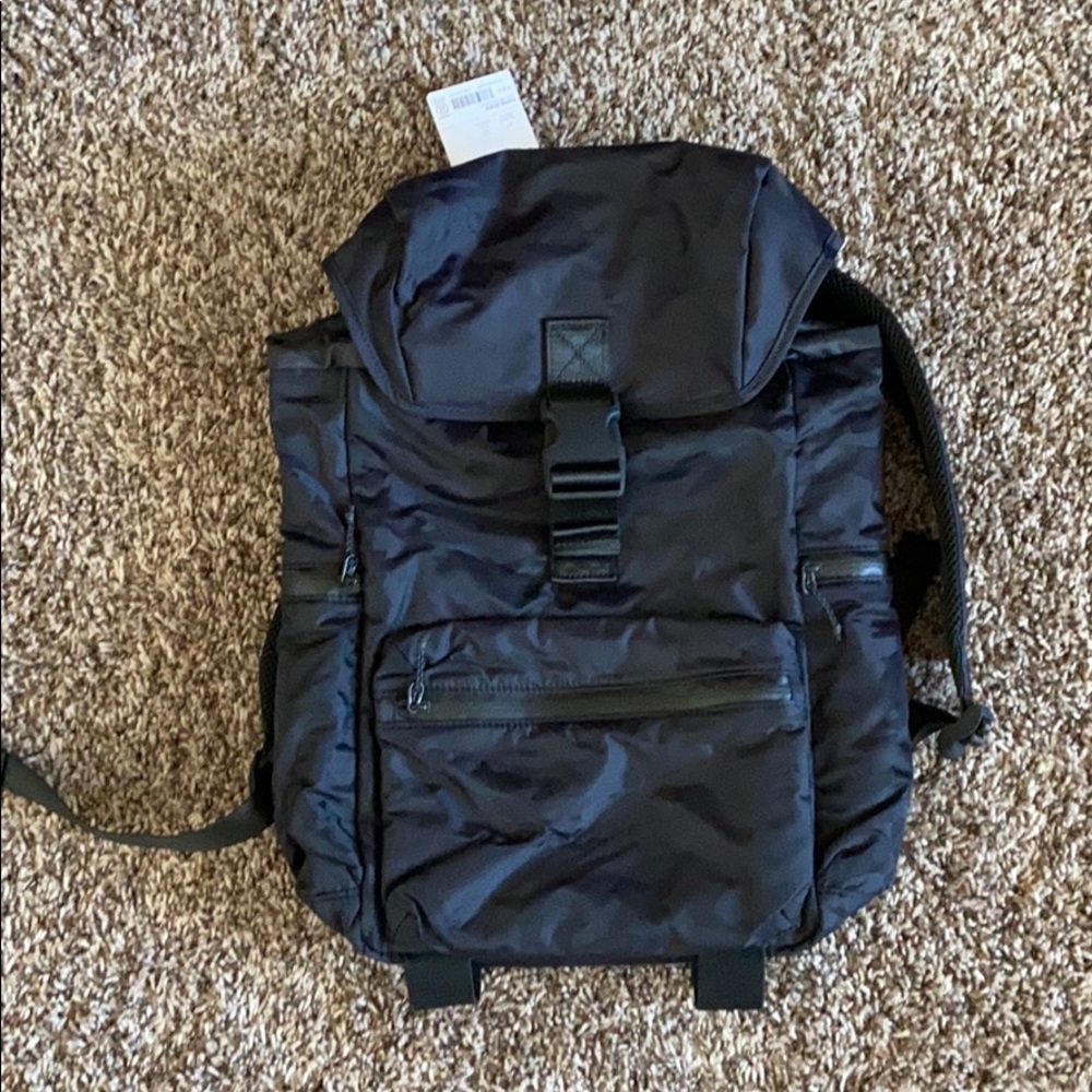NWT Athleta Venture Utility Backpack